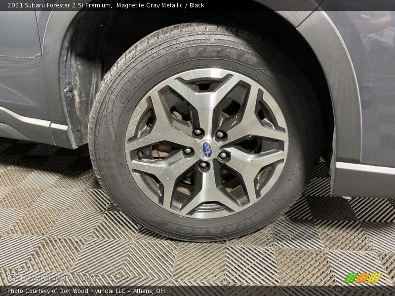 Magnetite Gray Metallic / Black 2021 Subaru Forester 2.5i Premium