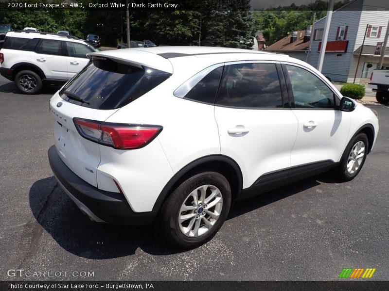 Oxford White / Dark Earth Gray 2020 Ford Escape SE 4WD