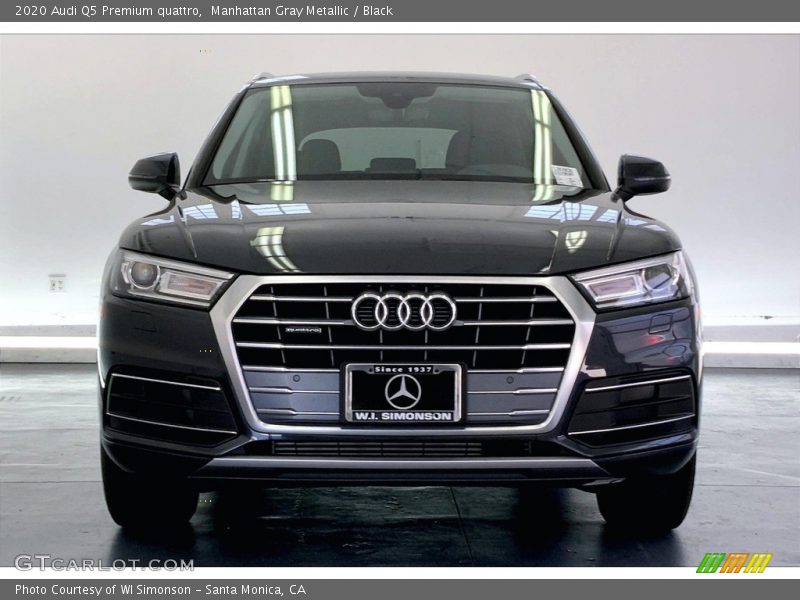 Manhattan Gray Metallic / Black 2020 Audi Q5 Premium quattro