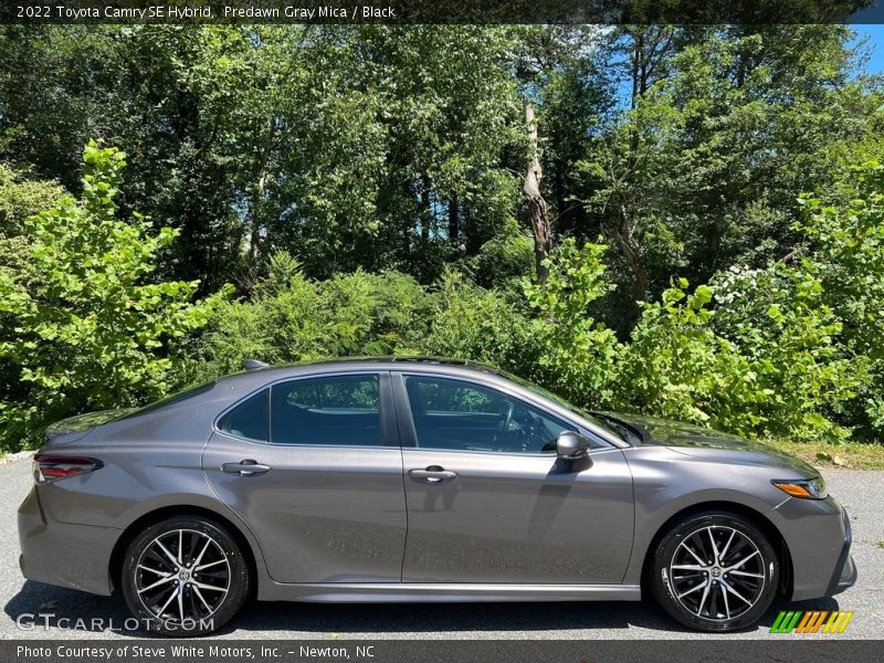  2022 Camry SE Hybrid Predawn Gray Mica