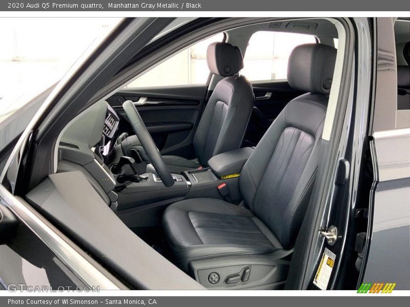Front Seat of 2020 Q5 Premium quattro