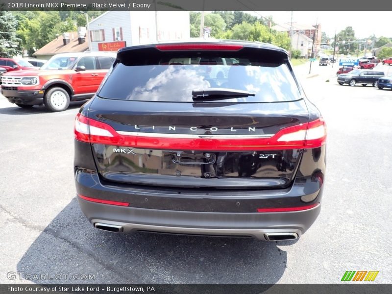 Black Velvet / Ebony 2018 Lincoln MKX Premiere
