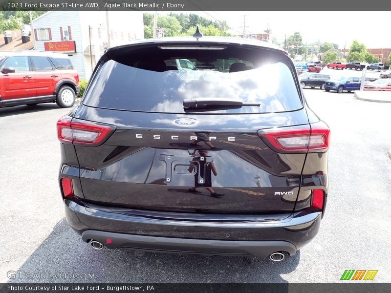 Agate Black Metallic / Ebony 2023 Ford Escape ST-Line AWD