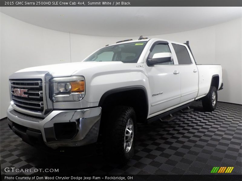 Summit White / Jet Black 2015 GMC Sierra 2500HD SLE Crew Cab 4x4