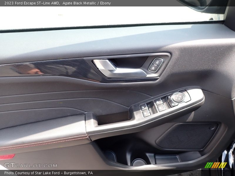 Door Panel of 2023 Escape ST-Line AWD