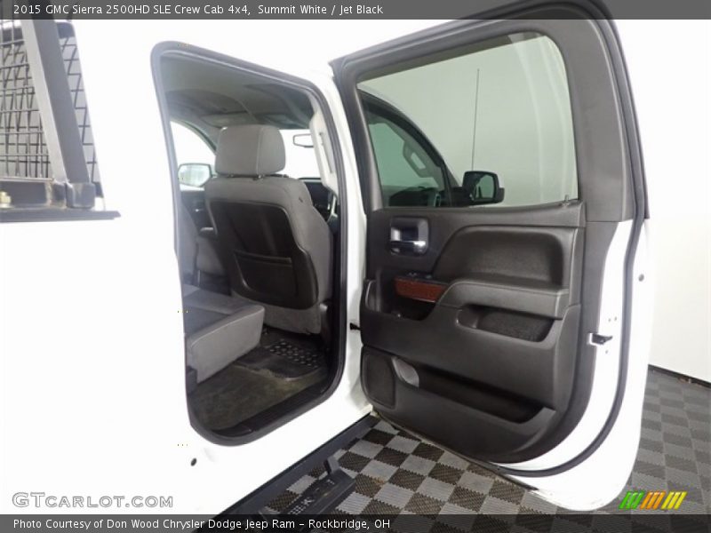 Summit White / Jet Black 2015 GMC Sierra 2500HD SLE Crew Cab 4x4