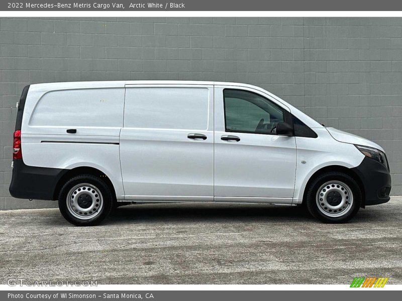 2022 Metris Cargo Van Arctic White