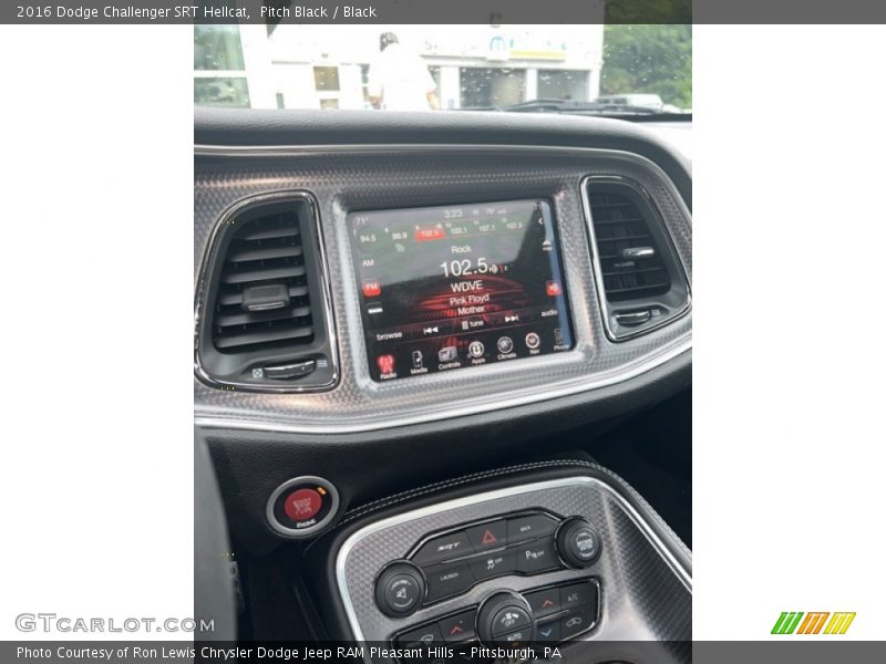 Pitch Black / Black 2016 Dodge Challenger SRT Hellcat