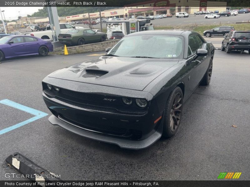 Pitch Black / Black 2016 Dodge Challenger SRT Hellcat