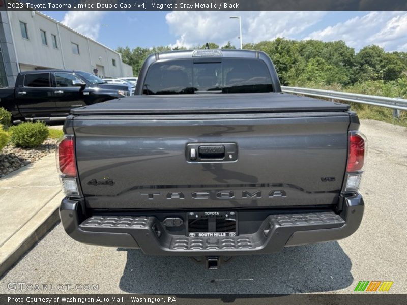 Magnetic Gray Metallic / Black 2023 Toyota Tacoma Limited Double Cab 4x4