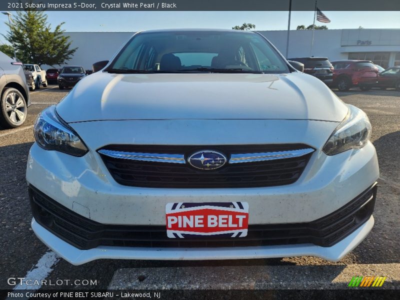 Crystal White Pearl / Black 2021 Subaru Impreza 5-Door