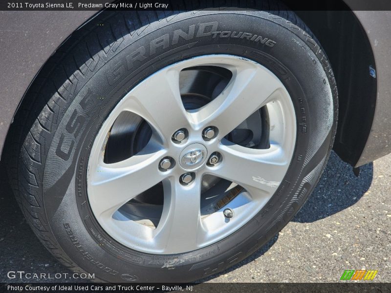 Predawn Gray Mica / Light Gray 2011 Toyota Sienna LE