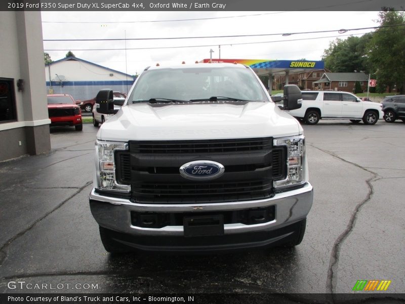 Oxford White / Earth Gray 2019 Ford F350 Super Duty XL SuperCab 4x4
