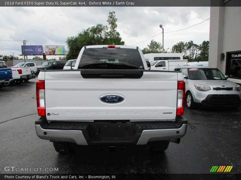 Oxford White / Earth Gray 2019 Ford F350 Super Duty XL SuperCab 4x4