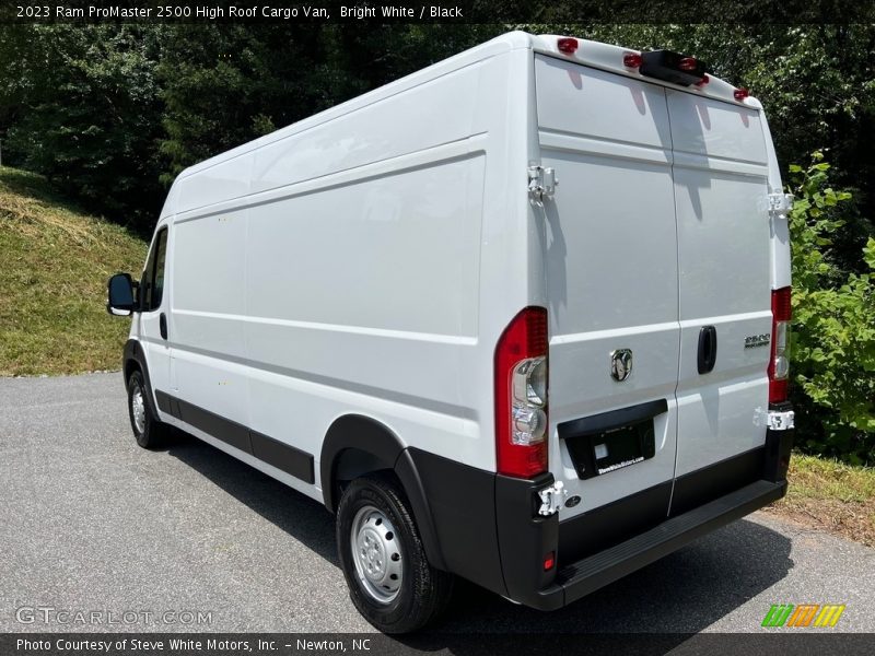 Bright White / Black 2023 Ram ProMaster 2500 High Roof Cargo Van