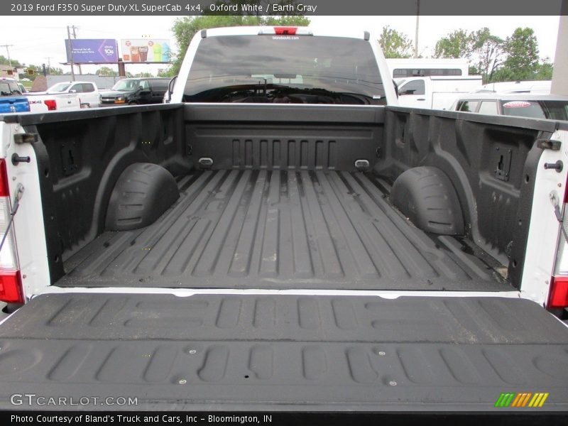 Oxford White / Earth Gray 2019 Ford F350 Super Duty XL SuperCab 4x4