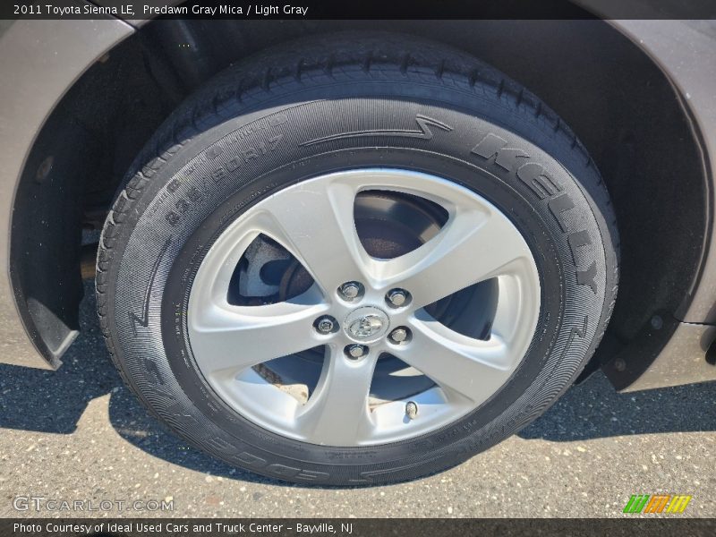 Predawn Gray Mica / Light Gray 2011 Toyota Sienna LE