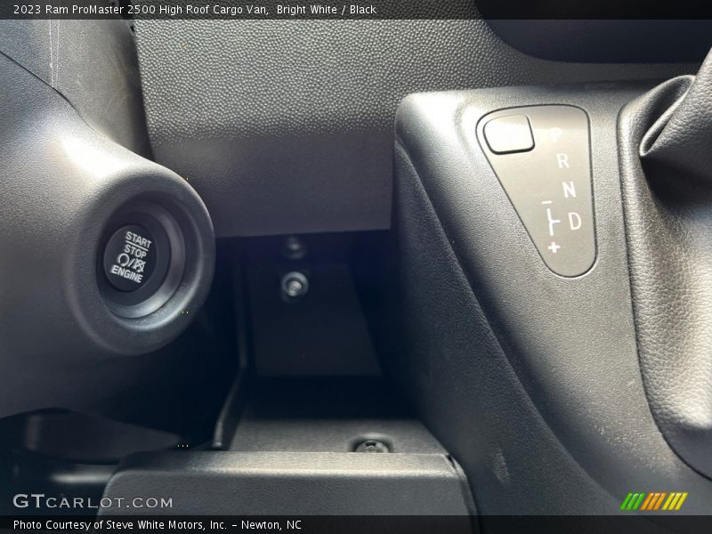 Bright White / Black 2023 Ram ProMaster 2500 High Roof Cargo Van