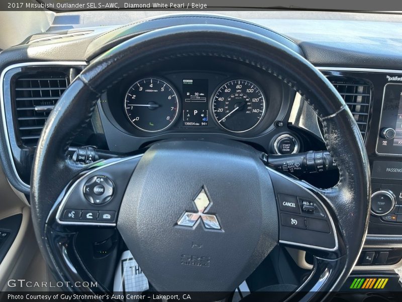  2017 Outlander SEL S-AWC Steering Wheel