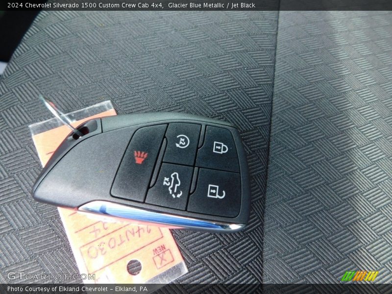 Keys of 2024 Silverado 1500 Custom Crew Cab 4x4