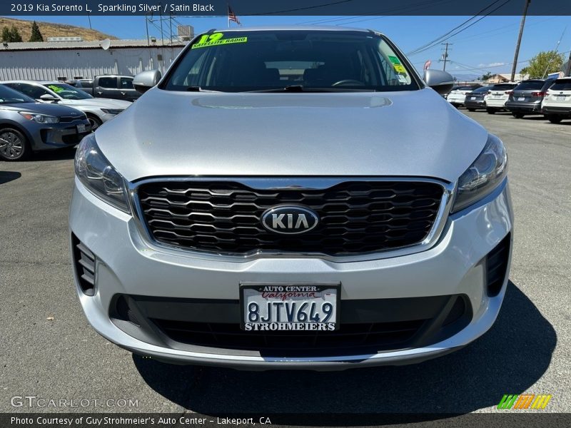 Sparkling Silver / Satin Black 2019 Kia Sorento L