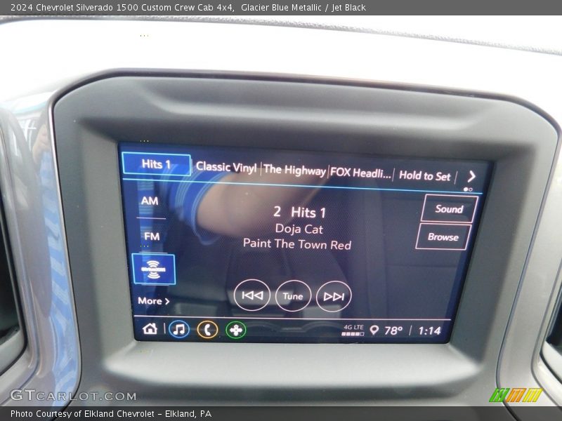 Controls of 2024 Silverado 1500 Custom Crew Cab 4x4