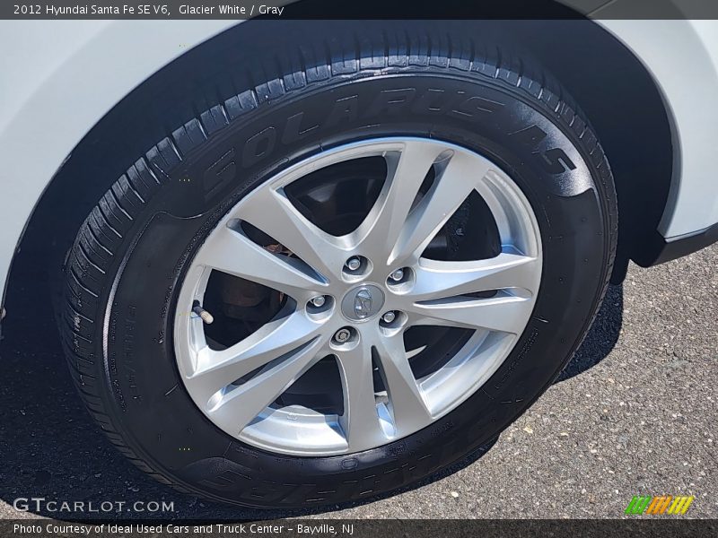 Glacier White / Gray 2012 Hyundai Santa Fe SE V6