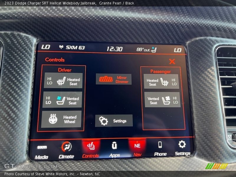 Controls of 2023 Charger SRT Hellcat Widebody Jailbreak