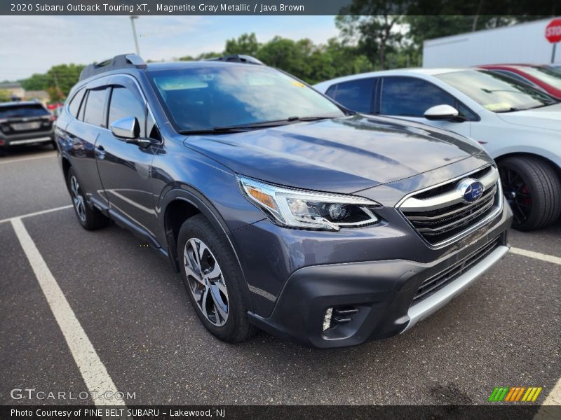 Front 3/4 View of 2020 Outback Touring XT