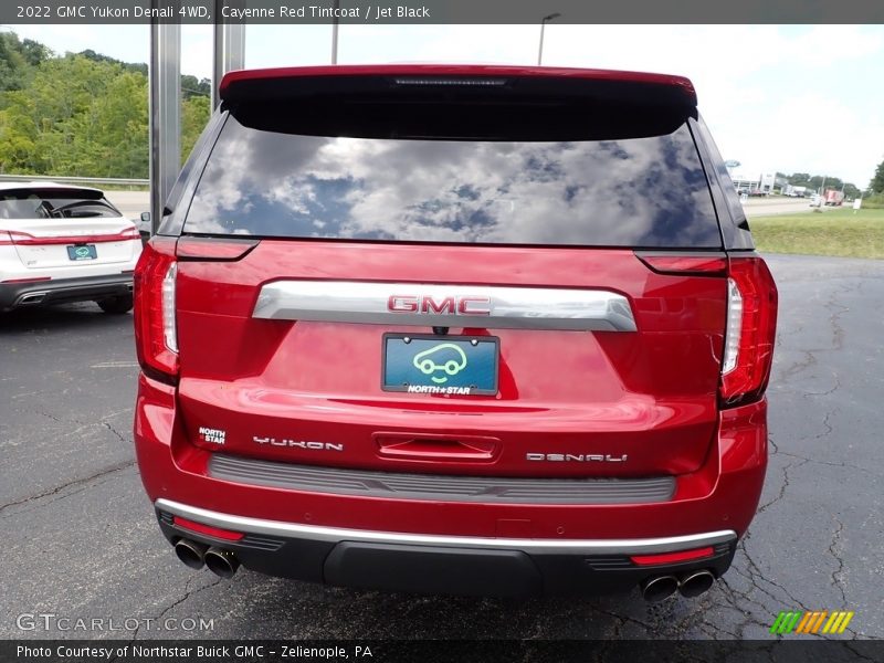 Cayenne Red Tintcoat / Jet Black 2022 GMC Yukon Denali 4WD