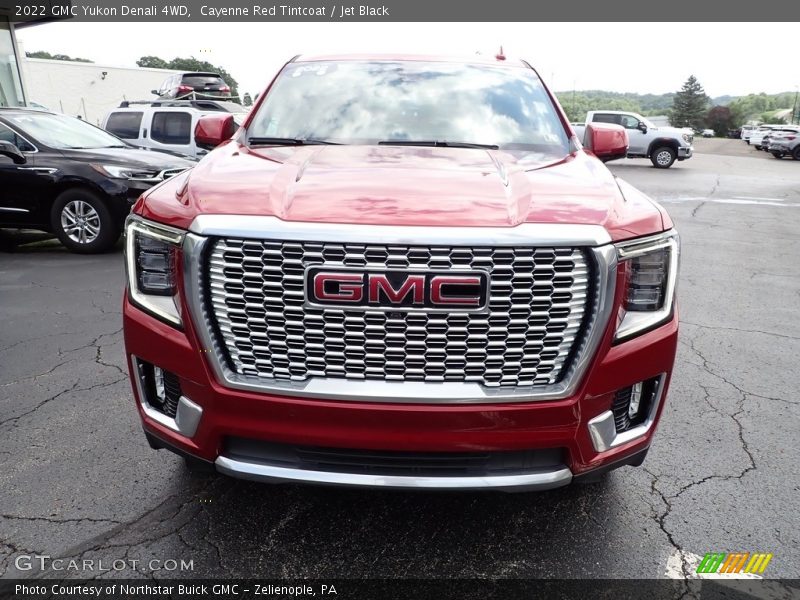 Cayenne Red Tintcoat / Jet Black 2022 GMC Yukon Denali 4WD