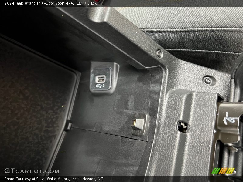 Earl / Black 2024 Jeep Wrangler 4-Door Sport 4x4