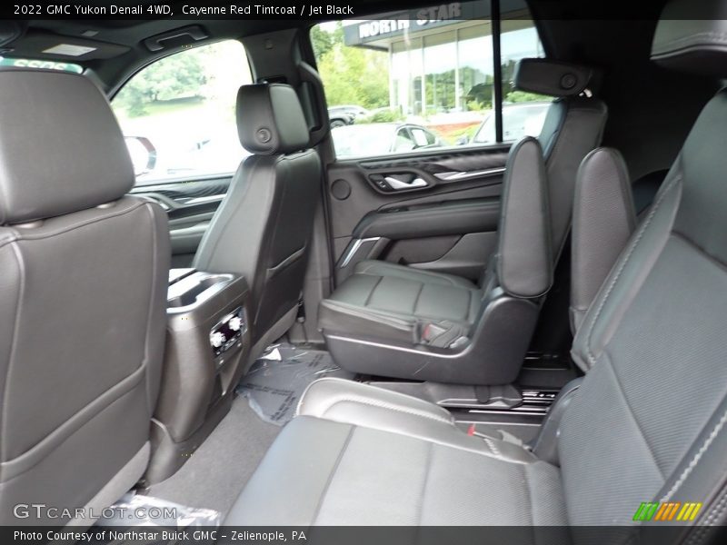 Cayenne Red Tintcoat / Jet Black 2022 GMC Yukon Denali 4WD