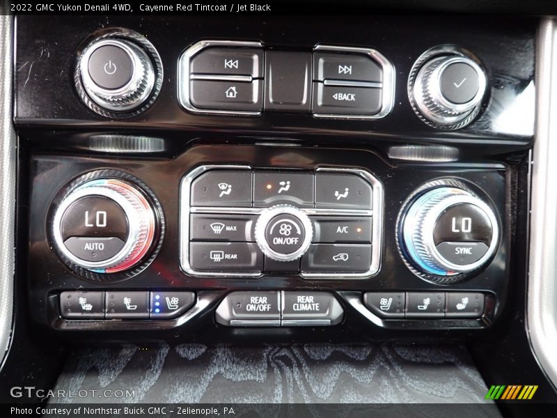 Controls of 2022 Yukon Denali 4WD