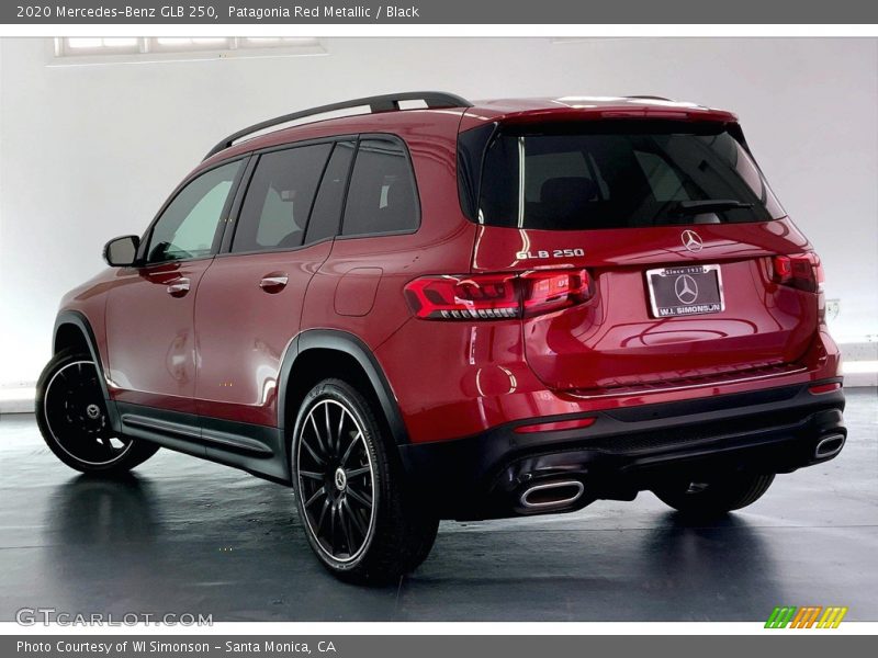 Patagonia Red Metallic / Black 2020 Mercedes-Benz GLB 250