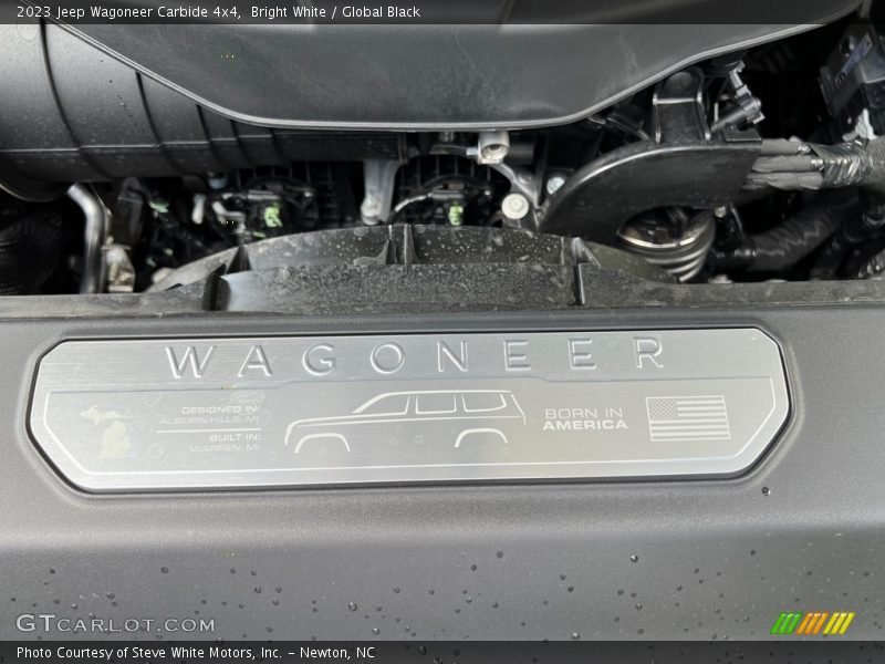 Bright White / Global Black 2023 Jeep Wagoneer Carbide 4x4