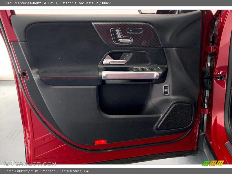 Patagonia Red Metallic / Black 2020 Mercedes-Benz GLB 250