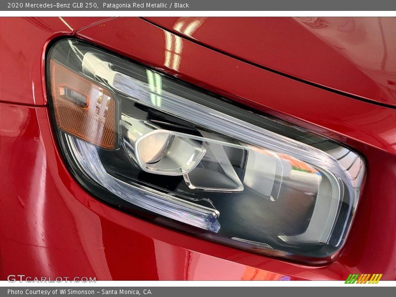 Patagonia Red Metallic / Black 2020 Mercedes-Benz GLB 250
