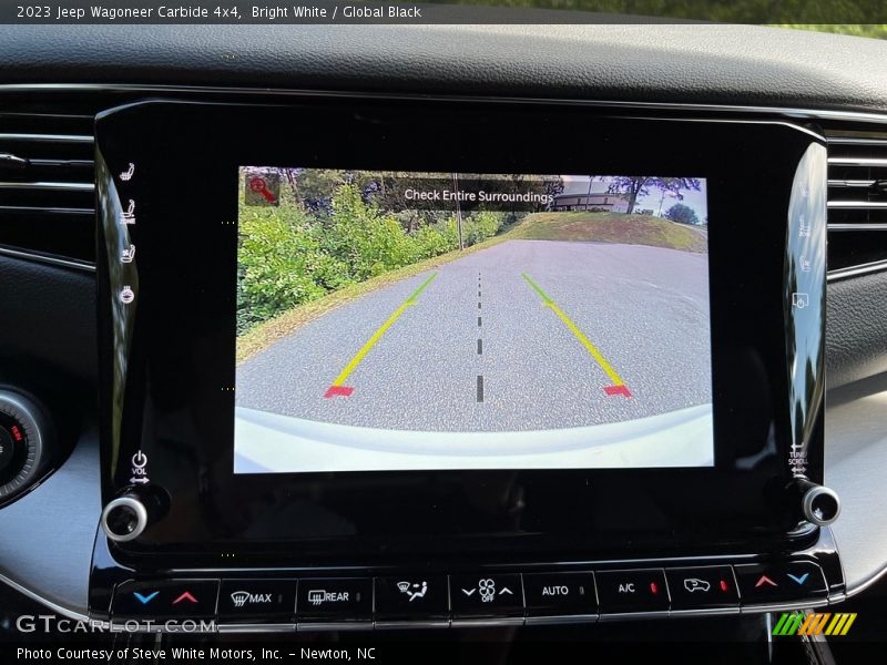 Controls of 2023 Wagoneer Carbide 4x4