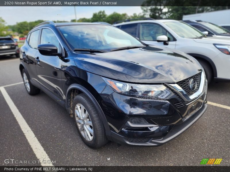 Front 3/4 View of 2020 Rogue Sport SV AWD