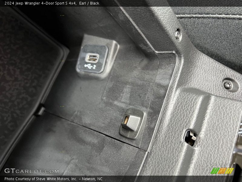 Earl / Black 2024 Jeep Wrangler 4-Door Sport S 4x4