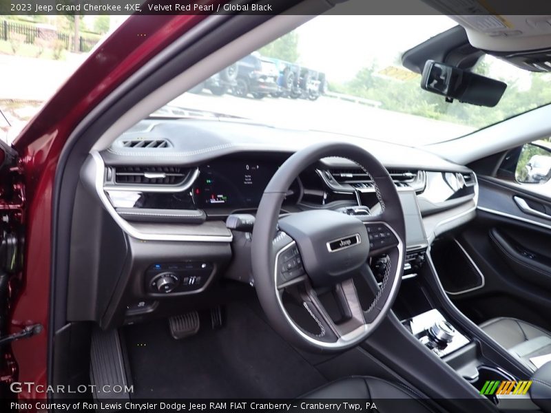 Velvet Red Pearl / Global Black 2023 Jeep Grand Cherokee 4XE