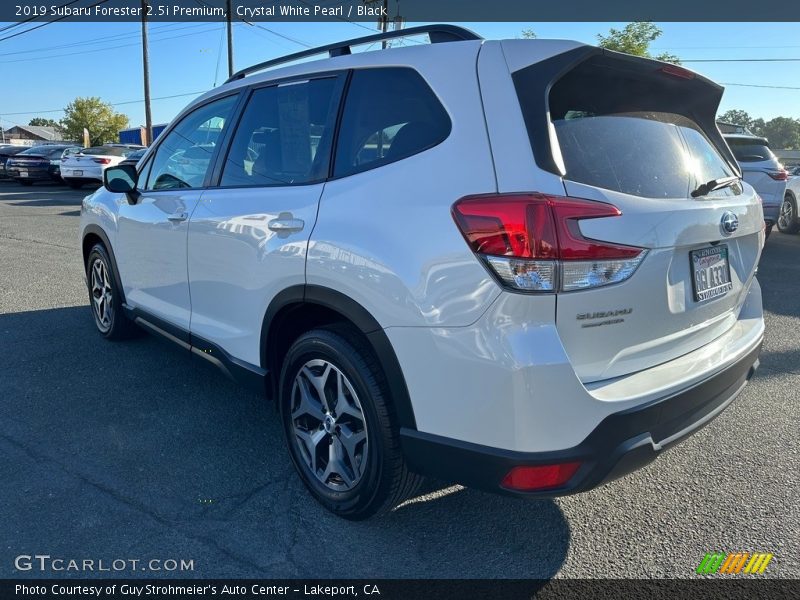 Crystal White Pearl / Black 2019 Subaru Forester 2.5i Premium