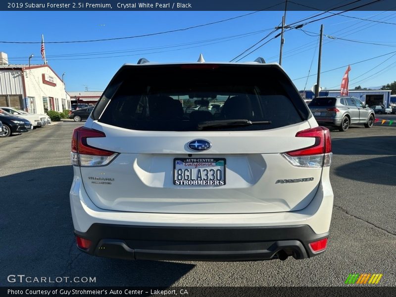 Crystal White Pearl / Black 2019 Subaru Forester 2.5i Premium