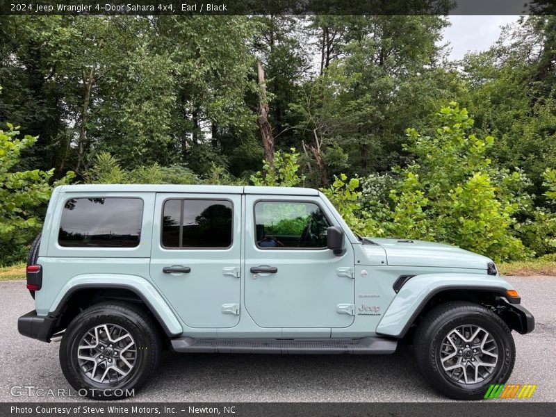  2024 Wrangler 4-Door Sahara 4x4 Earl
