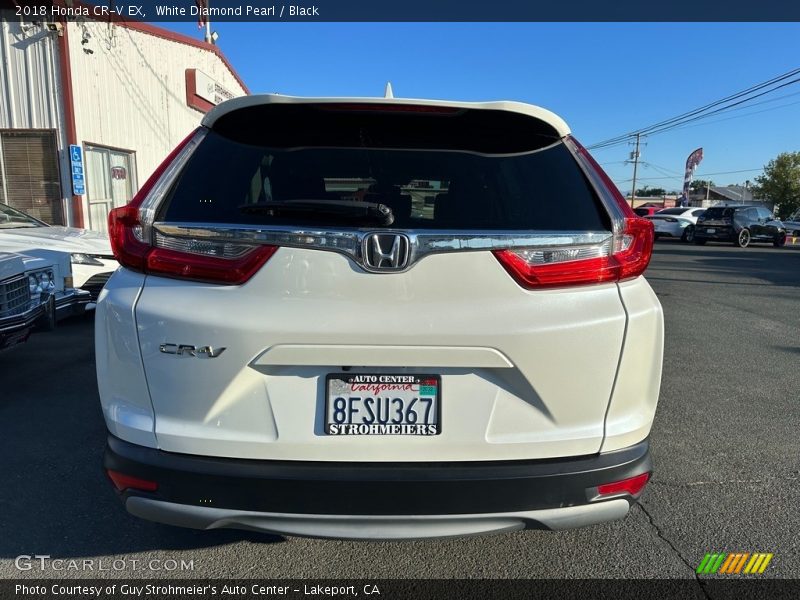 White Diamond Pearl / Black 2018 Honda CR-V EX
