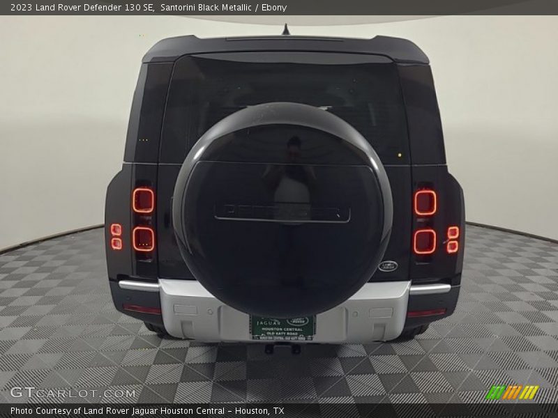 Santorini Black Metallic / Ebony 2023 Land Rover Defender 130 SE