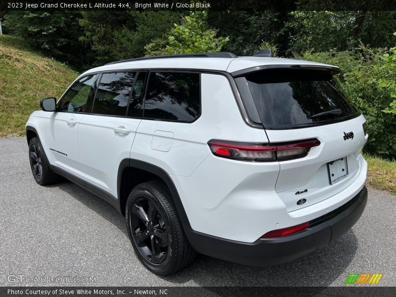 Bright White / Global Black 2023 Jeep Grand Cherokee L Altitude 4x4