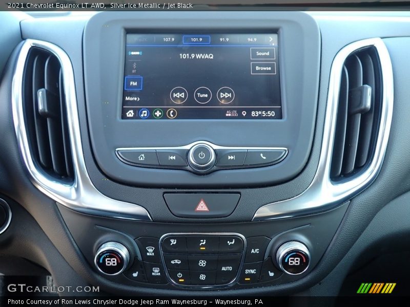 Controls of 2021 Equinox LT AWD
