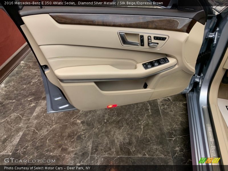 Door Panel of 2016 E 350 4Matic Sedan